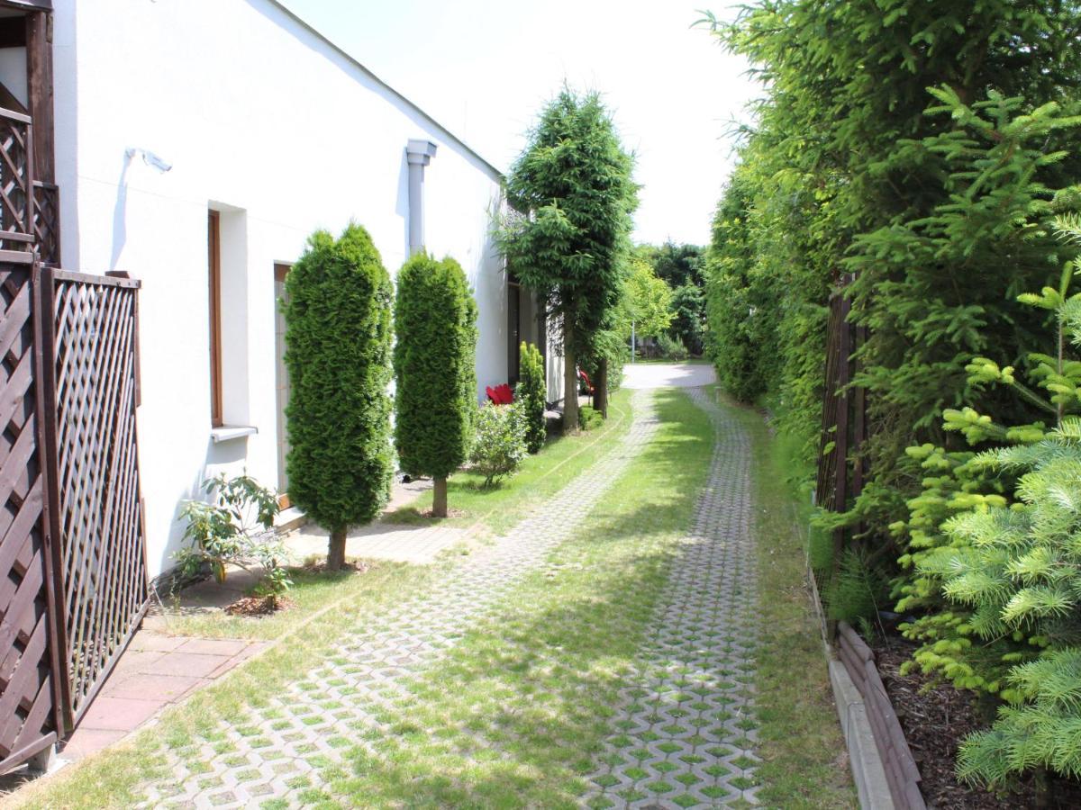 Pokoj Vivat Mierzyn  外观 照片